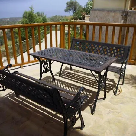 Comfortable House For 10 Persons, With Swimming Pool * Rethymno