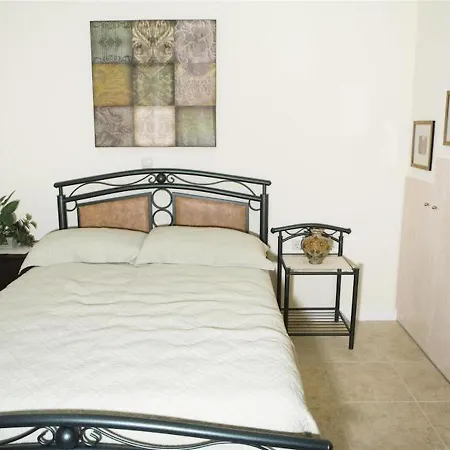 Comfortable House For 10 Persons, With Swimming Pool Σπίτι διακοπών Ρέθυμνο