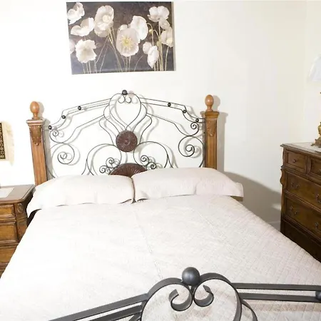 Semesterbostad Comfortable House For 10 Persons, With Swimming Pool *
